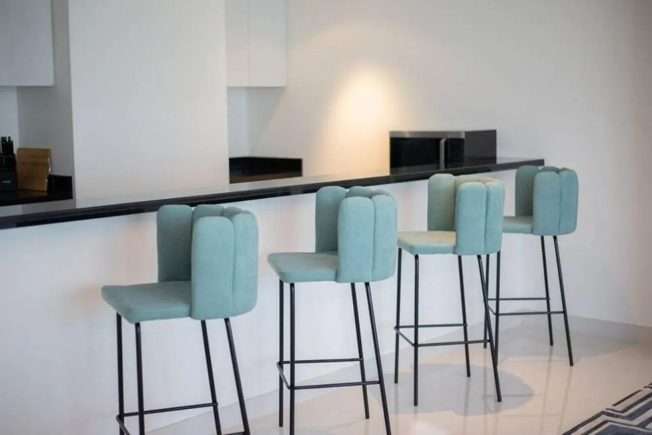Blue Dream Apartment With Harbour View In Marina Dubaj