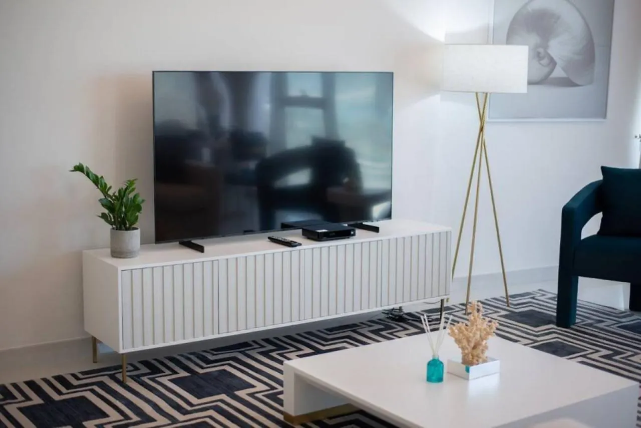 Blue Dream Apartment With Harbour View In Marina Dubaj