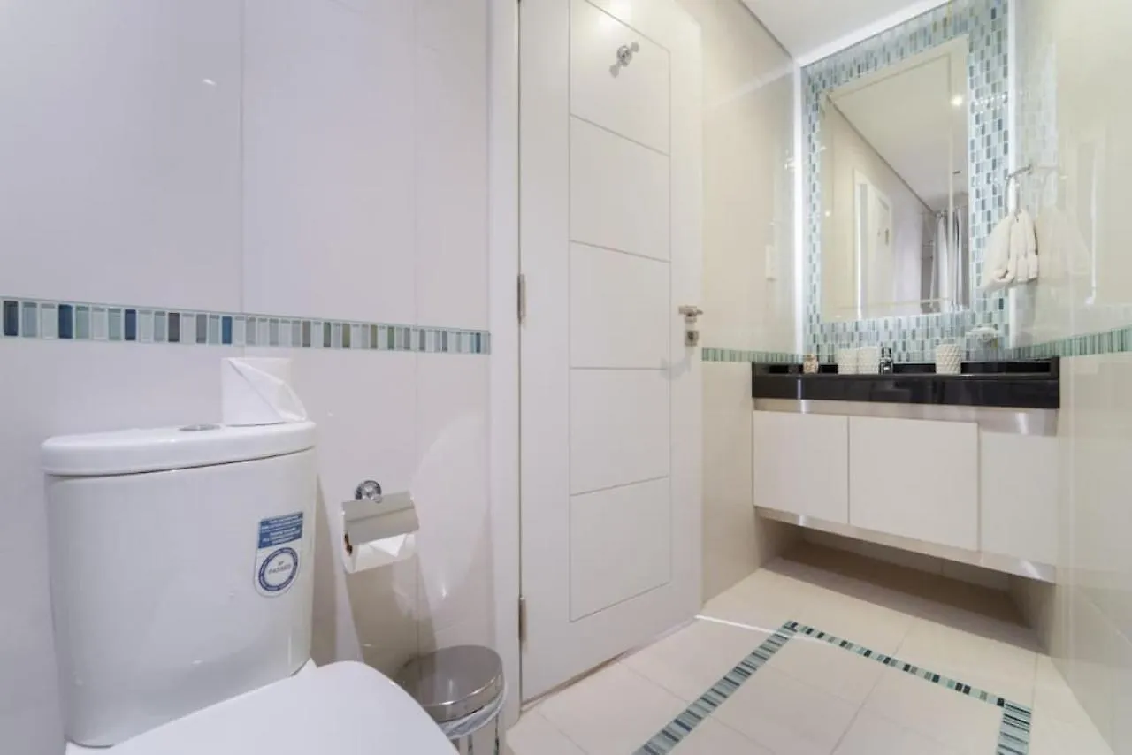 Blue Dream Apartment With Harbour View In Marina Dubai