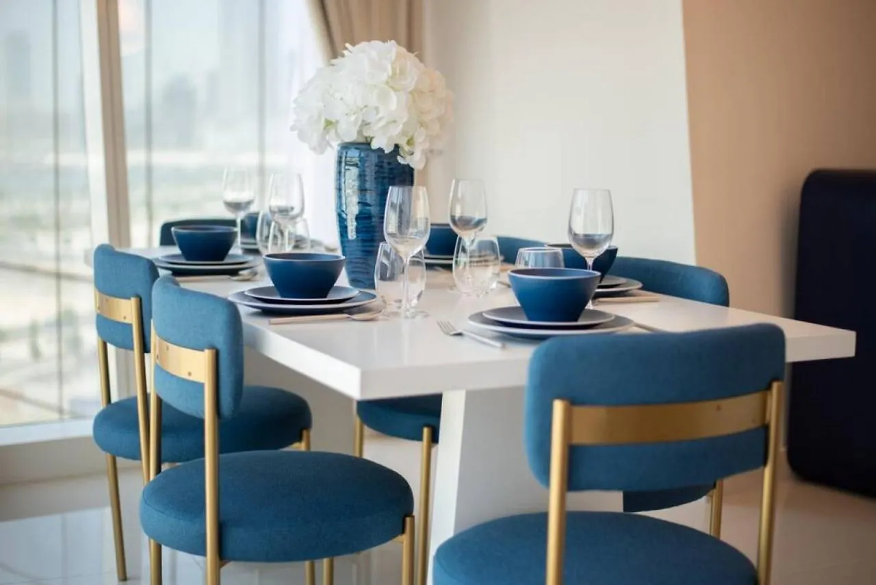 Blue Dream Apartment With Harbour View In Marina Dubai