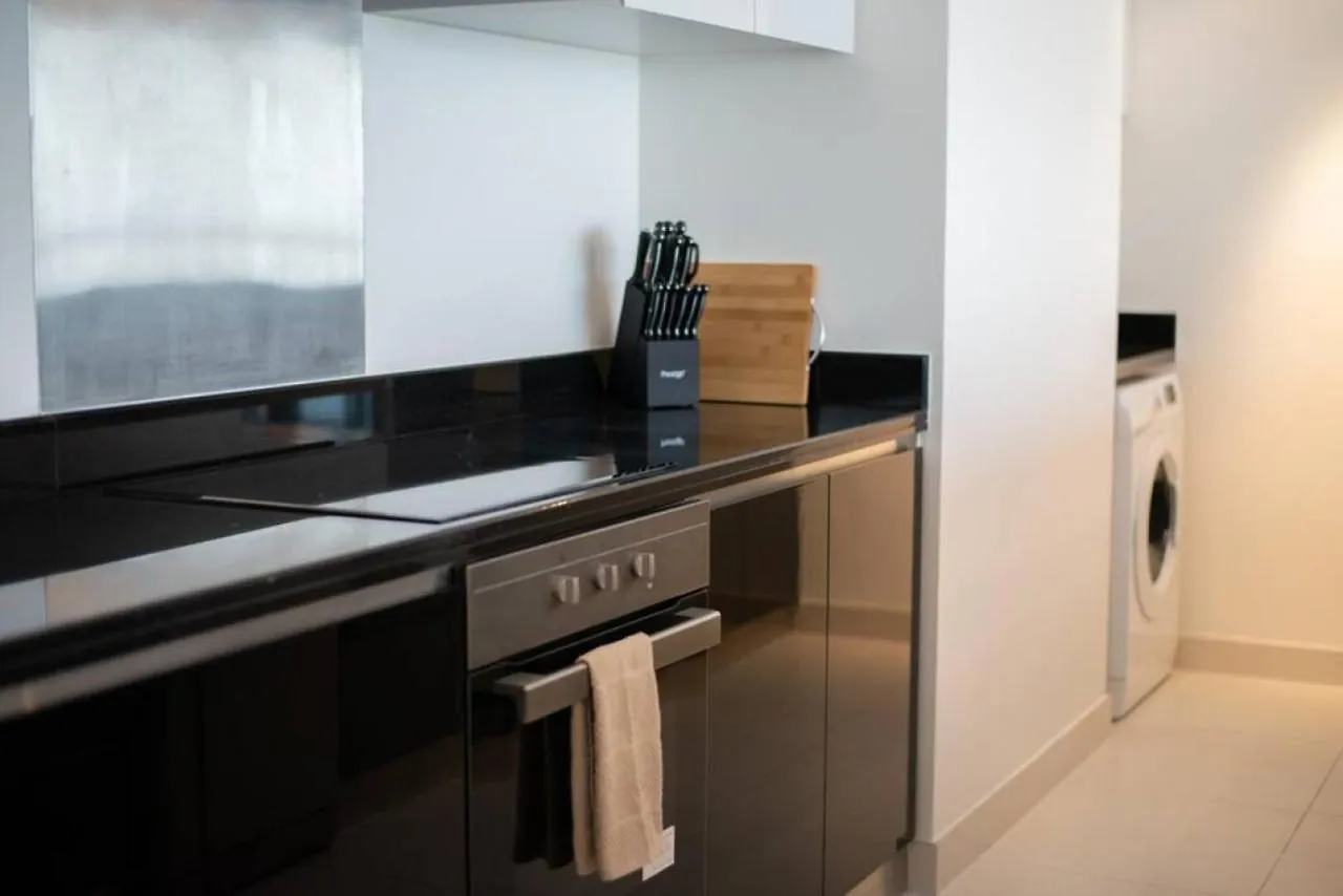 Blue Dream Apartment With Harbour View In Marina Dubai